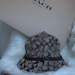 Coach bucket hat